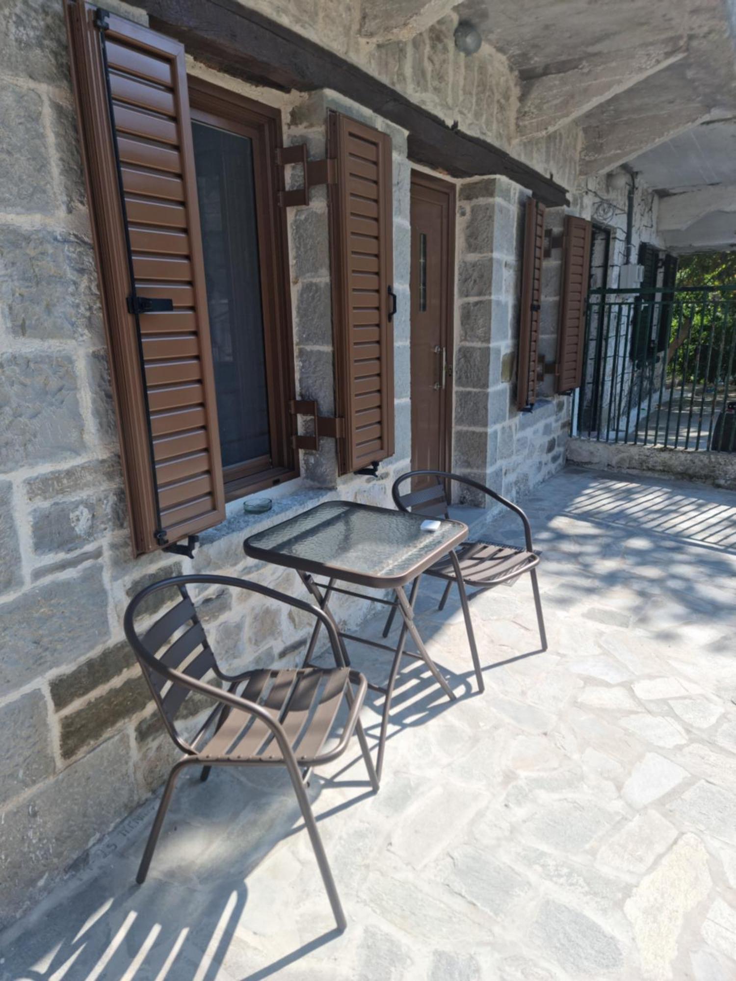 οικιεσ παλιοσ φουρνοσ Apartment Pramanta